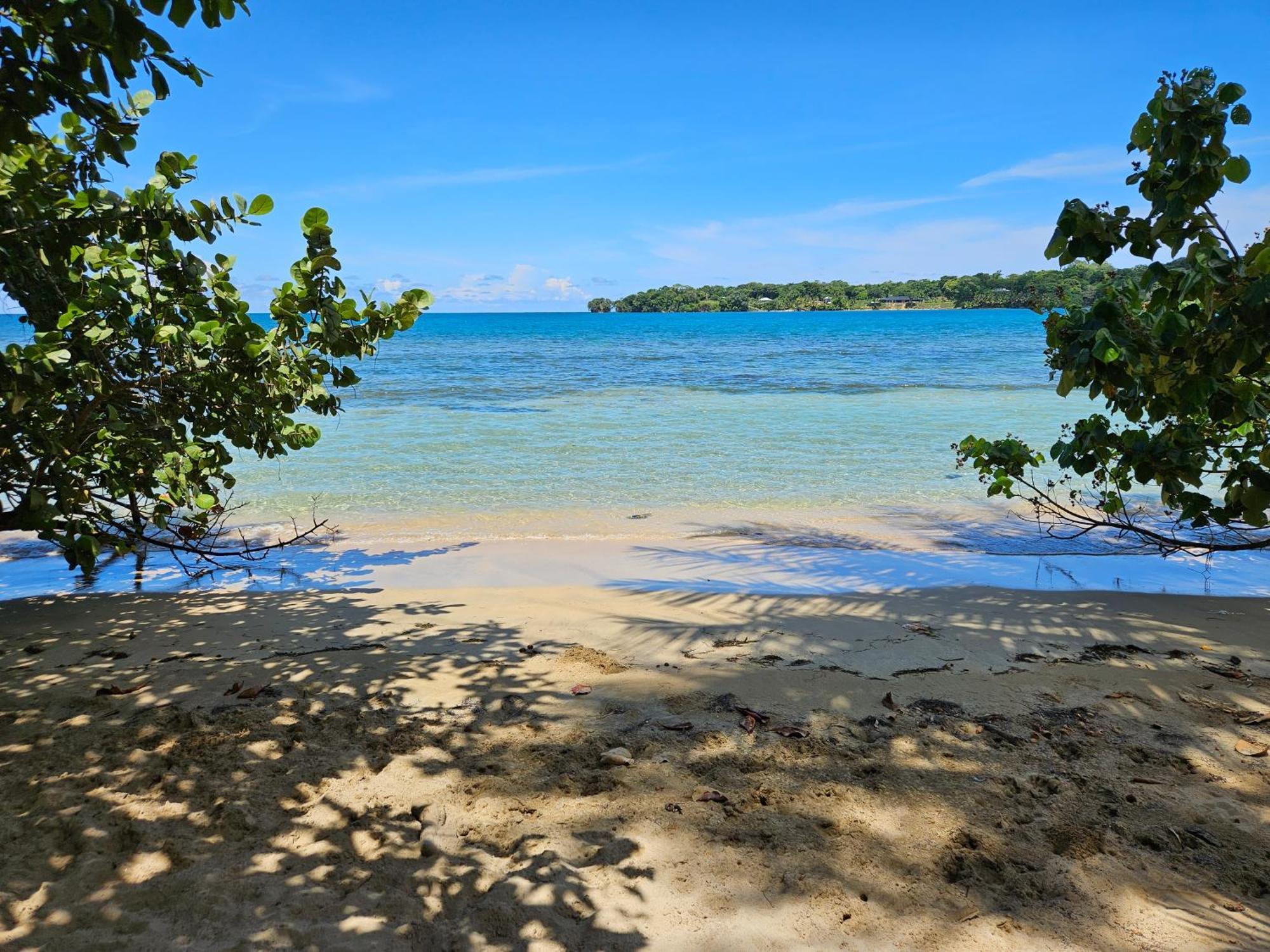 Drago Beach House - Private Beach Boca del Drago Luaran gambar
