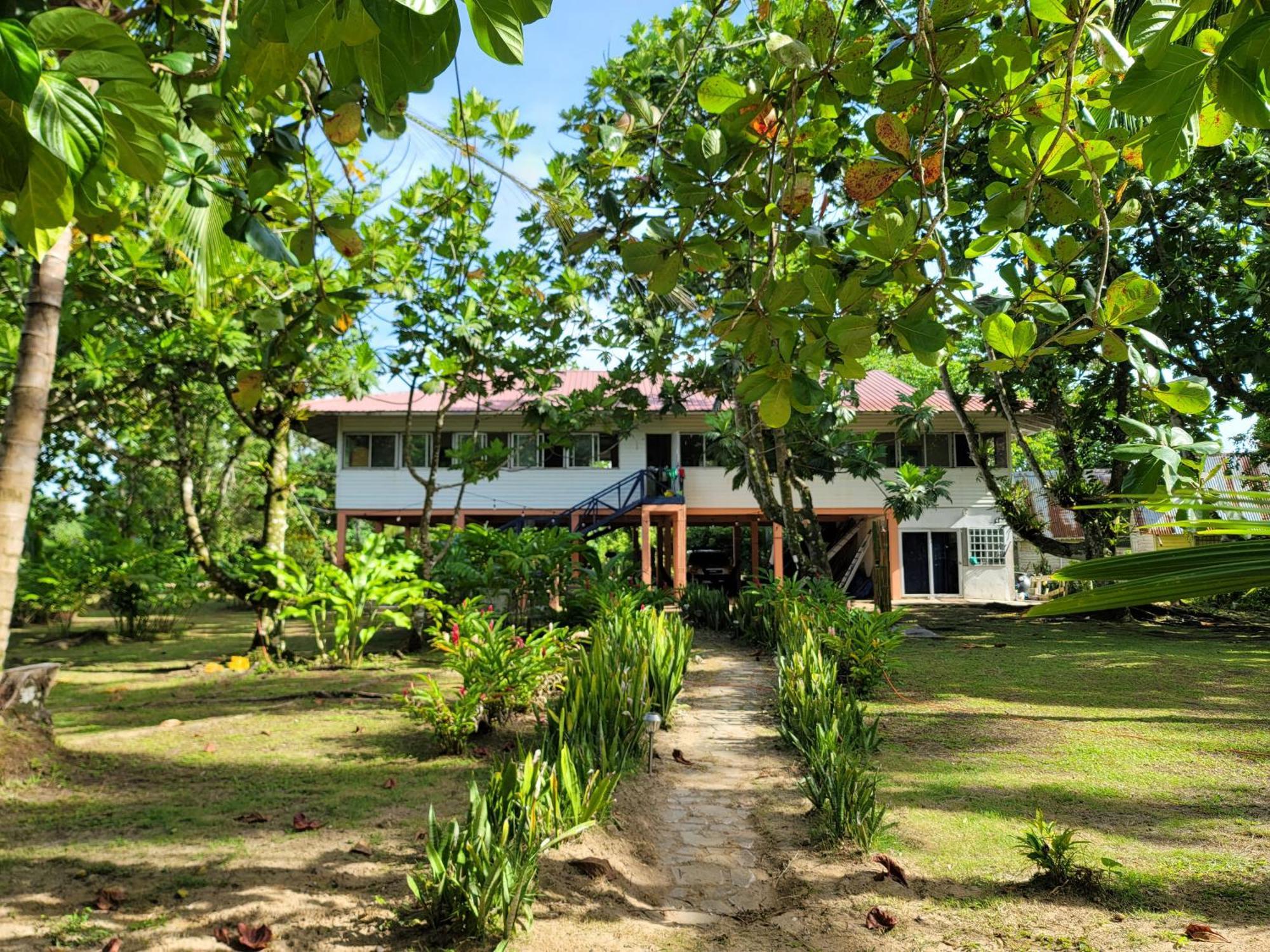 Drago Beach House - Private Beach Boca del Drago Luaran gambar